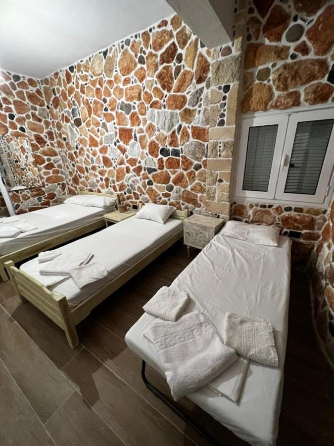 Malvina Rooms Kallithea  Экстерьер фото