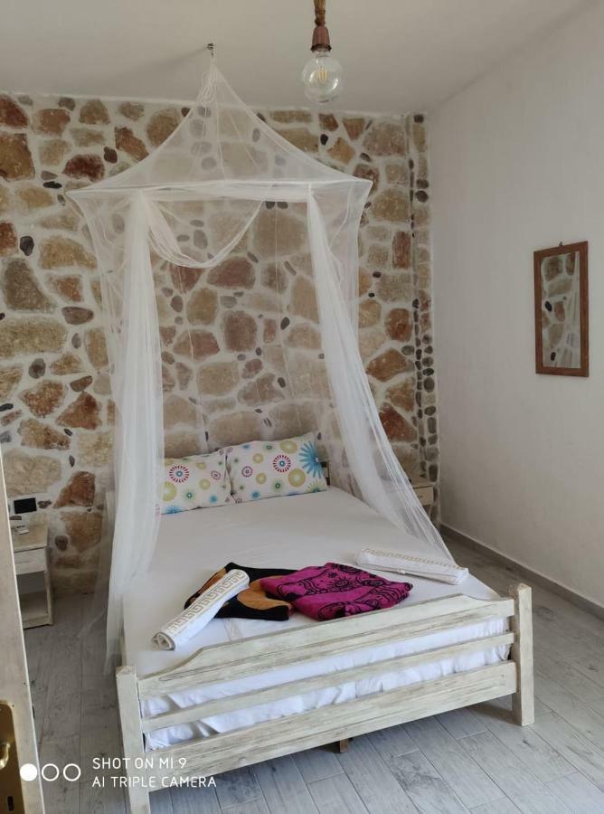 Malvina Rooms Kallithea  Экстерьер фото